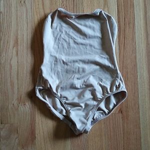 Nude undergarment leotard